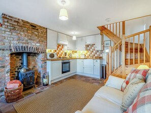 Open plan living space | Fisherman’s Cottage, Wells-next-the-Sea