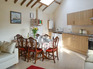 Characterful living space | Dove - North Moor Farm Cottages, Flamborough