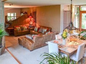 Living room/dining room | Arne Barn, Near Wareham