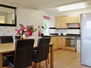 Kitchen/diner | Kennels Cottage, Kiltarlity near Beauly