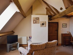 Living room | Lees Farm Apartment, Walcot