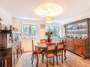 Elegant dining room | Ty Newydd y Graig, Tremeirchion, near St. Asaph