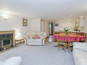 Open plan living/dining room/kitchen | Wayford Bridge Granary - Grebe, Wayford Bridge, nr. Stalham