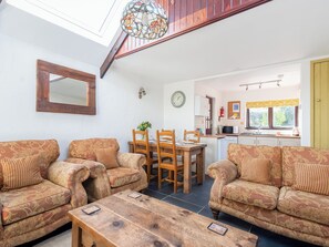 Characterful open plan living space | Cross Cottage - Sandy Barn Cottages, St Breward, Bodmin Moor