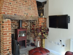 Living room | Walnut Cottage, Sproughton