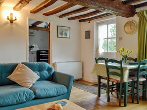 Charming living/ dining room | Three Ash Cottage, Bungay