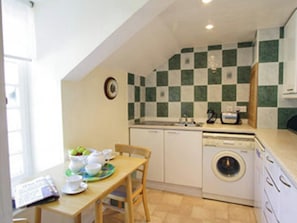 Heron kitchen | Heron, Nr. Liskeard