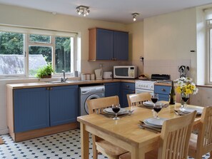 Kitchen/diner | Popehill  Farm Apartment, Popehill, near Johnston
