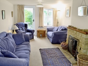 Living room | Meadow Cottage, Broadwindsor