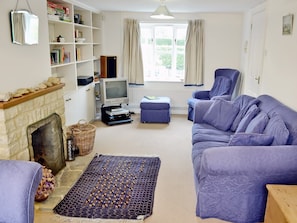 Living room | Meadow Cottage, Broadwindsor