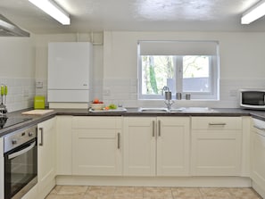 Kitchen | Riverton Lakes and Holiday Cottages -  The Lodge, Swimbridge, nr. Barnstaple