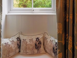 Living room | Honeymead Cottage, Bitton