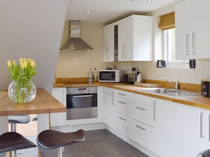 Well equipped kitchen area | The Glass Room, Ardleigh Heath, near Colchester