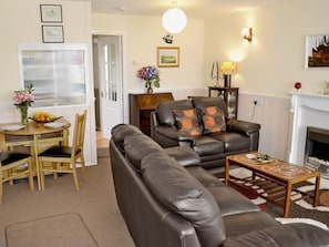 Living room | Hydrangeas, Malborough, nr. Salcombe