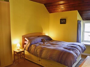 Double bedroom | Next Door Cottage, Holy Island