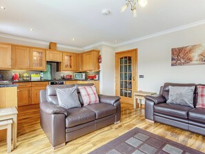 Open plan living space | Carinish Beag, Achaphubuil near Fort William