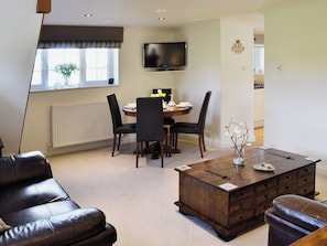 Living room/dining room | Cherry Blossom Cottage, Kettlesing near Harrogate