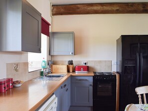 Open plan living space | Appletree - Chilton Farm, Brighstone