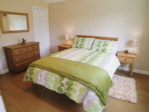 Double bedroom | Coombehayes Lodge, Uplyme, nr. Lyme Regis