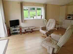 Living room | Coombehayes Lodge, Uplyme, nr. Lyme Regis