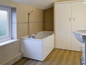 Bathroom | Bay House, Sculthorpe, nr. Fakenham