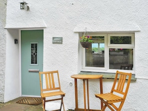 Sitting-out-area | Osprey Cottage, Bassenthwaite