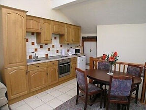 Kitchen | Gallaber Cottage, Burton-in-Lonsdale, Carnforth