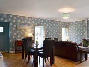 Living room/dining room | The Kennels Bothy, Kiltarlity near Beauly