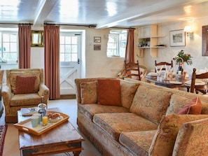 Living room/dining room | Tranquillity Cottage, Winfrith Newburgh