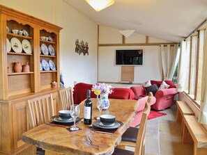 Living room/dining room | Half Moon, Herstmonceux