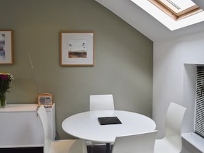 Open plan living/dining room/kitchen | Biggan Mews, York