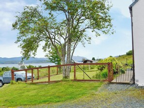 Garden | Hannah’s Cottage, Inverasdale, nr. Poolewe
