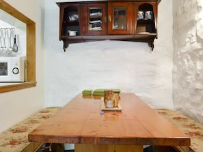 Convenient dining area with hatchway to kitchen | Bron Elan, Bron Elan, Dolwyddelan, near Betws-y-Coed