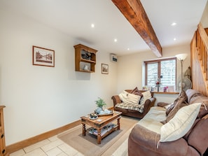 Living room | The Granary - Court Farm Holiday Barns, Bream, near Lydney