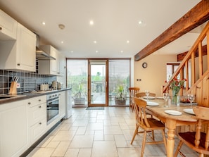 Kitchen/diner | The Granary - Court Farm Holiday Barns, Bream, near Lydney