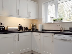 Well equipped kitchen | Brandelhow, Keswick