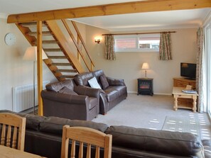 Well presented living/ dining room | Watersedge, Wroxham