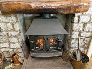Living room | Oxlow End Cottage, Peak Forest, nr. Buxton