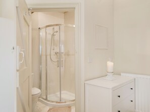 En-suite | Bilsdale - Knayton Moor Cottages, Knayton, nr. Thirsk