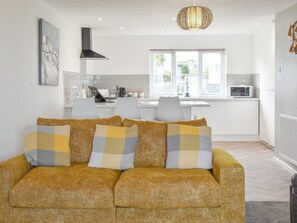 Open plan living space | Beach Cottage, Benllech