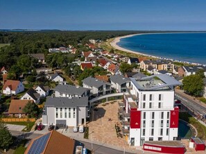 Bodden-Markt und Haus Seezeichen Glowe