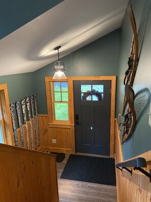 New enclosed entry 