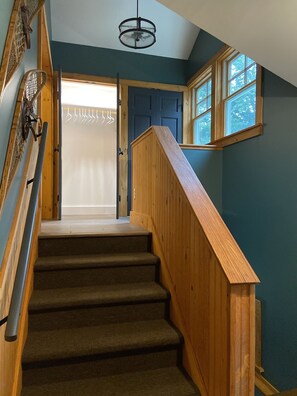 Plenty of storage space in  newly remodeled entry