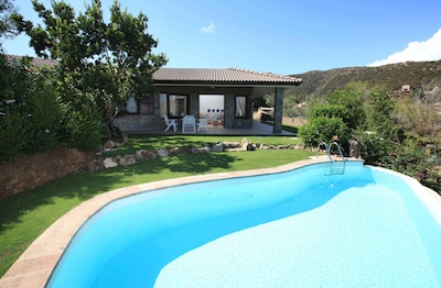 CHIA BEAUTIFUL VILLA WITH POOL WITH VIEWS TO THE SEA AND THE TOWER