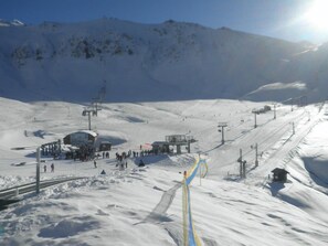 Snow and ski sports