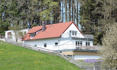  Haus Allgäublick - at the edge of the forest - only bookable weekly in July and August