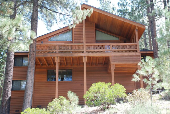 Great house, great bedrooms, great views.All you need to have a wonderful time!