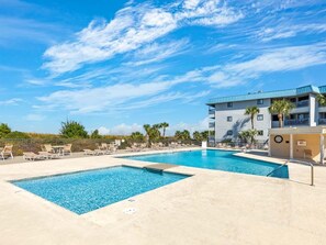 Beach & Racquet Community Pool!