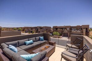 Front Balcony View - The views from the Front Patio are breathtaking and overlook the majestic red rock formations of Snow Canyon State Park