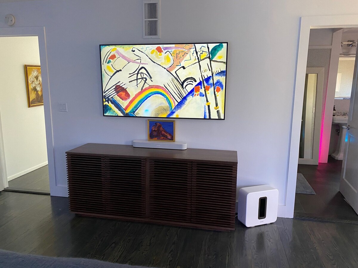 Main Image